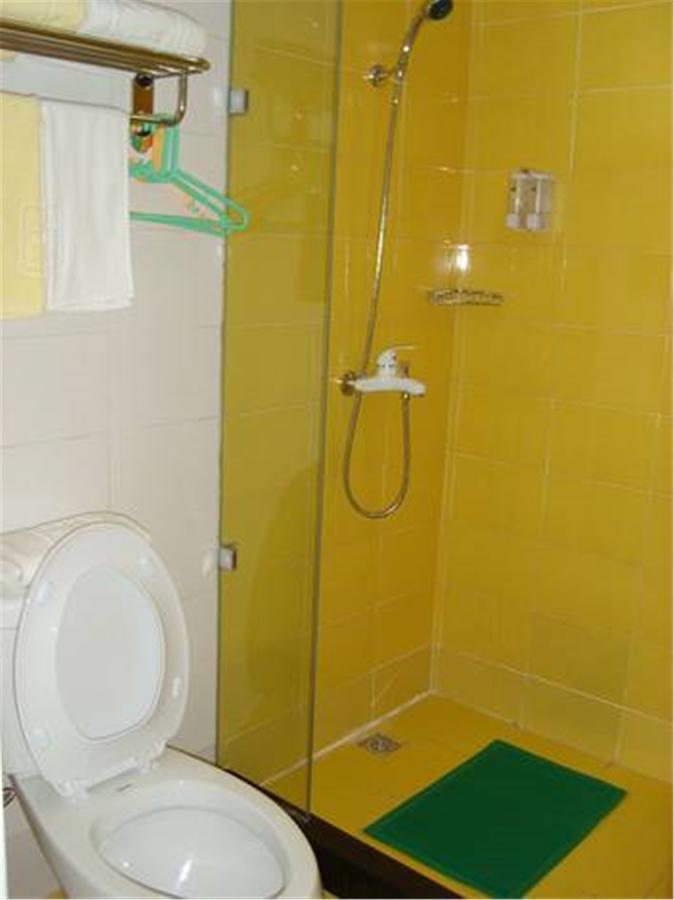 Home Inn Guangzhou Guangdong University Of Foreign Studies Baiyun Avenue Екстериор снимка